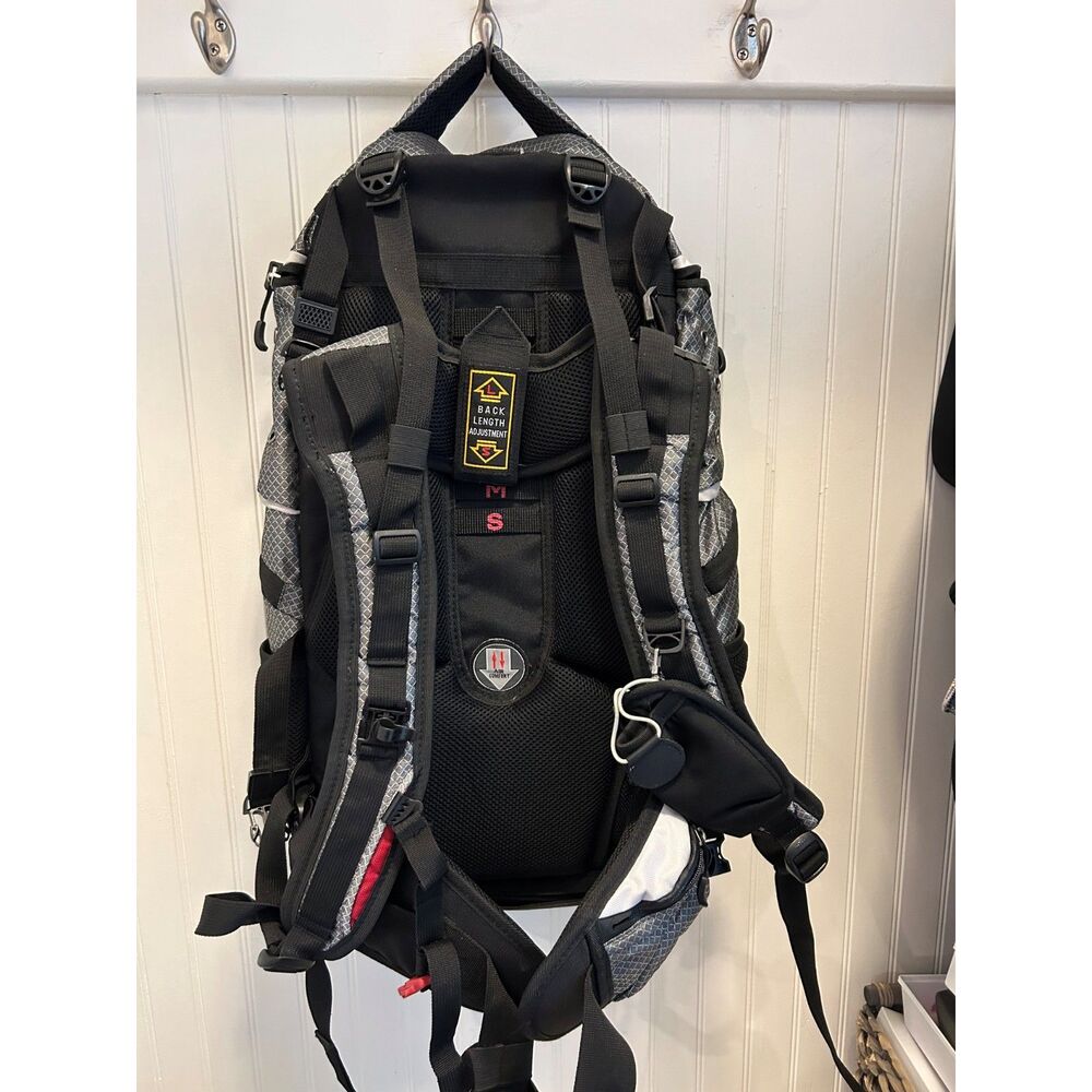 Swiss Gear Internal Frame Backpack - image 6